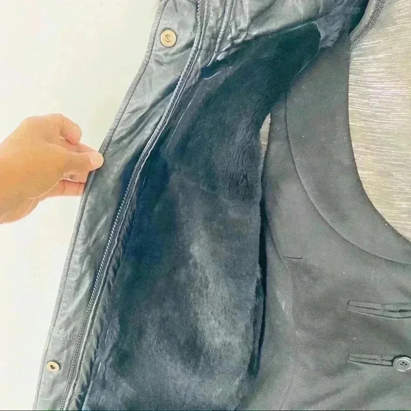 VINTAGE BLACK LEATHER FUR WINTER  WOMAN COAT SIZE XS - Picture 11 of 16